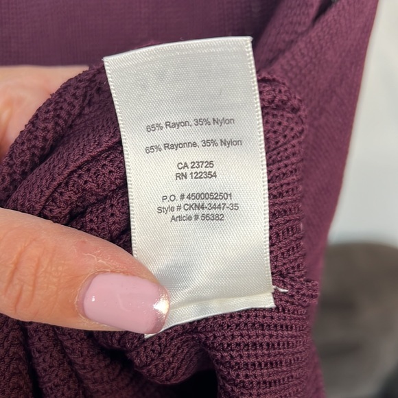 Wilfred magenta knit sort sleeve split seam tunic vest - Picture 5 of 5